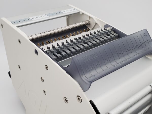 Agilis-LM8-3