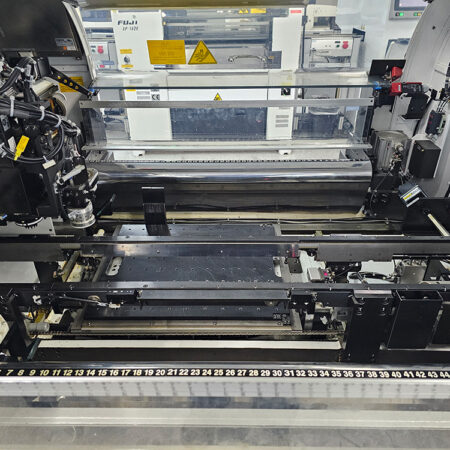 Fuji XP-143E Pick & Place (2009) -10