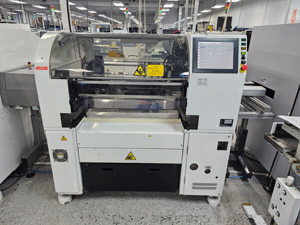 Fuji XP-143E Pick & Place (2009) -9