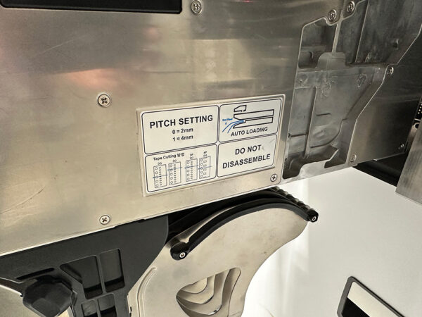 Samsung Hanwha SME 12mm Electric Intelligent Feeders -1